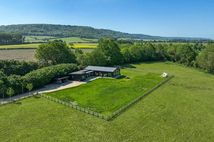 Land for sale in Bledlow-cum-Saunderton