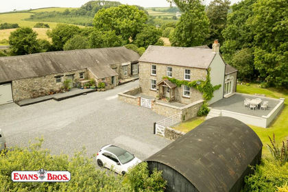 11.3 acres of Smallholding for sale in Carmarthen