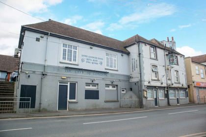 Pub for sale in Dymchurch