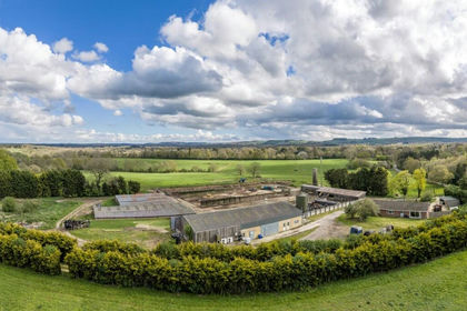 191.8 acres of Farmland for sale in Kintbury