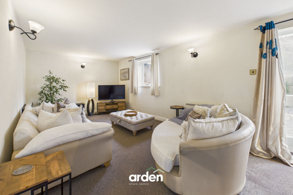 Barn Conversion for sale in Upton Warren