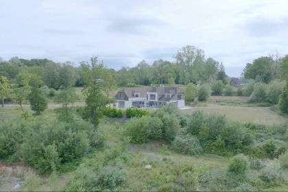 2 acres of House with Land for sale in West Kingsdown