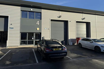 Warehouse for sale in Finningley