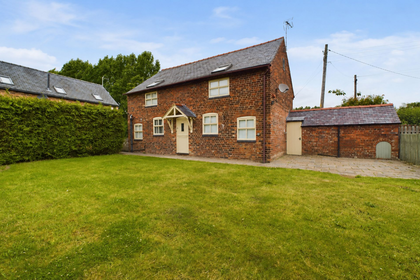 Barn Conversion for sale in Holt