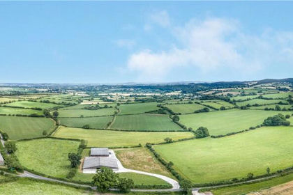 238.8 acres of Farm for sale in Kingstone