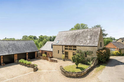 Barn Conversion for sale in Syresham