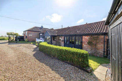 Barn Conversion for sale in Toft Monks