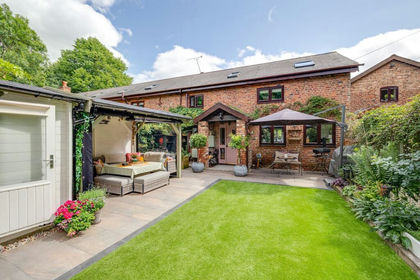 Cottage for sale in Backford