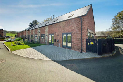 Barn Conversion for sale in Pontesbury