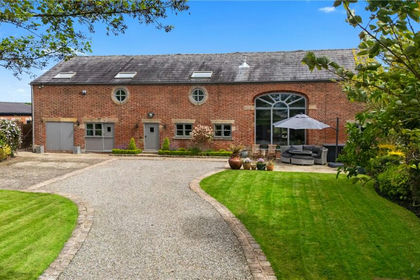Barn Conversion for sale in Halsall