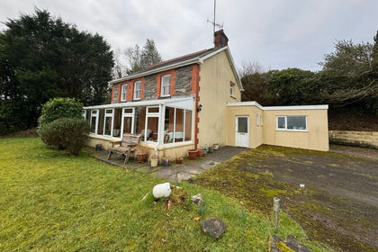 9.8 acres of Land for sale in Lledrod