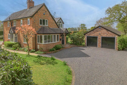 2 acres of Land for sale in Meriden and Solihull East