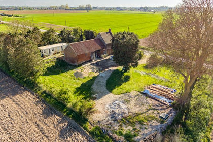 Cottage for sale in Old Leake