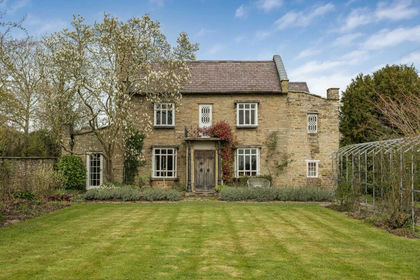 5.3 acres of Land for sale in Croft and Yarpole