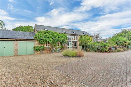 Barn Conversion for sale in Olney