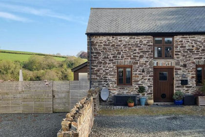 Barn Conversion for sale in Marystow