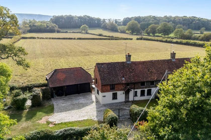 1 acre of Cottage for sale in Wiston