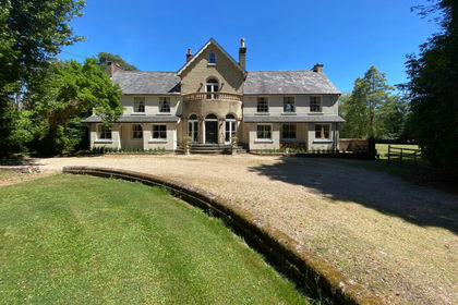 2.3 acres of House with Land for sale in Felbridge