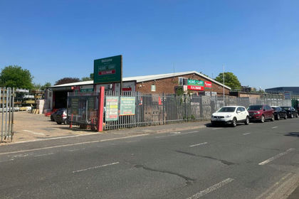 Warehouse for sale in Kingston and Surbiton