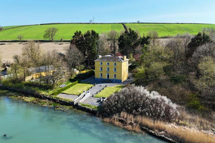 4.5 acres of House with Land for sale in St. Dogmaels