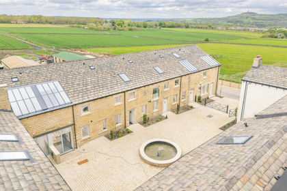 Barn Conversion for sale in Holme Valley