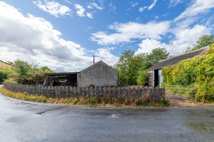 Barn for sale in North Wootton