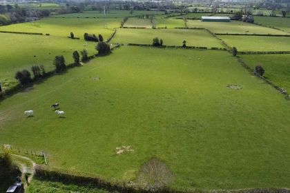 9 acres of Agricultural Land for sale in Caerwys