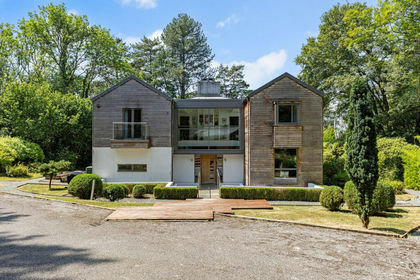 2 acres of House with Land for sale in Ockley