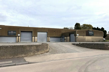 Warehouse for sale in Brympton