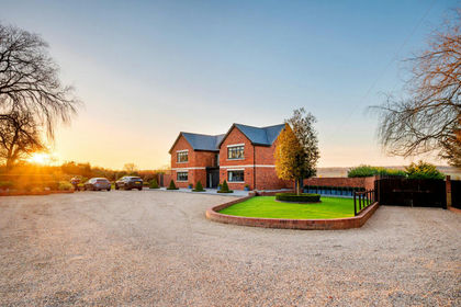 4 acres of Land for sale in Theydon Bois