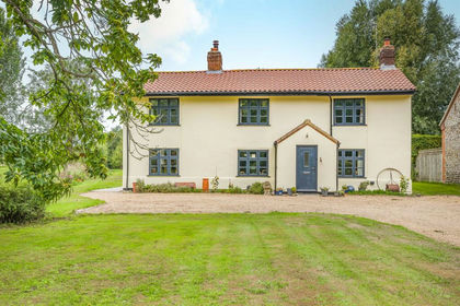 2.5 acres of House with Land for sale in Gresham
