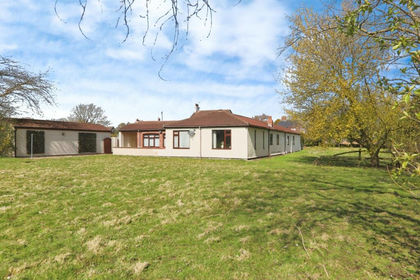 1.5 acres of Land for sale in Cottingham