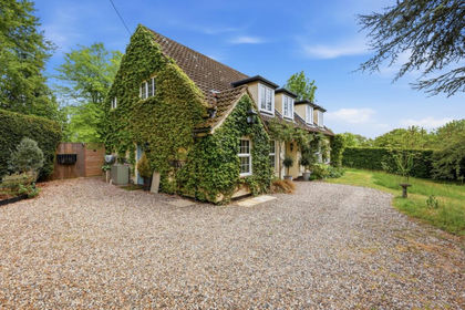 1.8 acres of Equestrian property for sale in Little Blakenham
