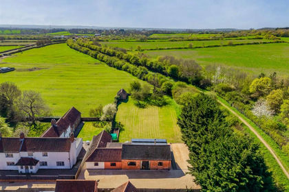 Barn Conversion for sale in Cropwell Bishop