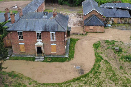 7 acres of House with Land for sale in Lockington-Hemington