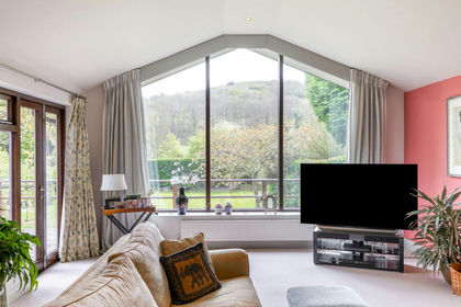 2.8 acres of House with Land for sale in Storrington and Sullington
