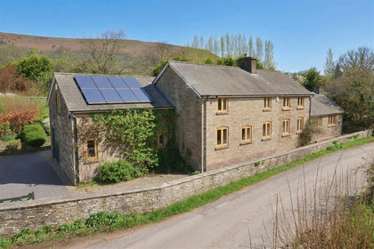 1.6 acres of House with Land for sale in Longtown