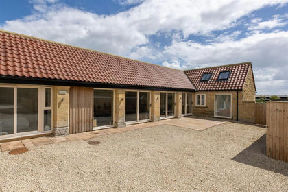 Barn Conversion for sale in Wilton