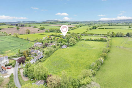 3 acres of House with Land for sale in Haselbury Plucknett