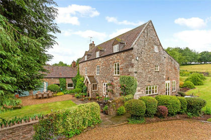2.7 acres of Farmhouse for sale in Chew Magna