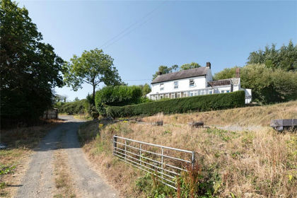 17 acres of House with Land for sale in Newchurch and Merthyr