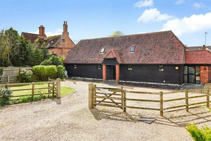 Barn Conversion for sale in Grendon Underwood