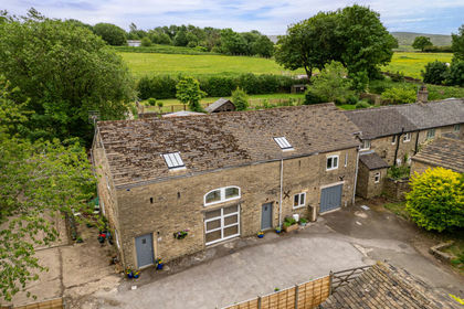 4.1 acres of Barn Conversion for sale in High Peak