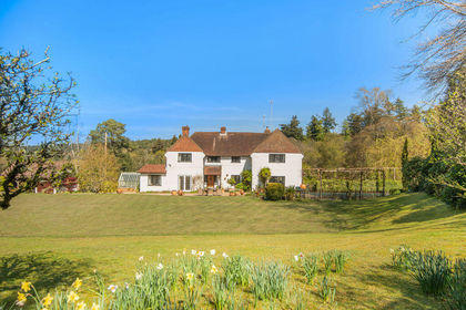 2.7 acres of House with Land for sale in Ewhurst