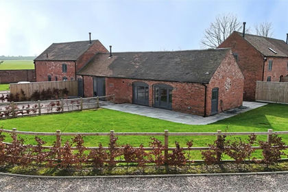 Land for sale in Bicton