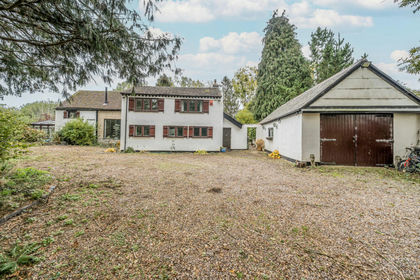 Land for sale in Dymock