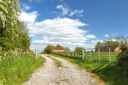 Barn Conversion for sale in Hamfallow