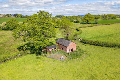 Building Plot for sale in Llanarth
