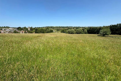 5.7 acres of Agricultural Land for sale in Winford
