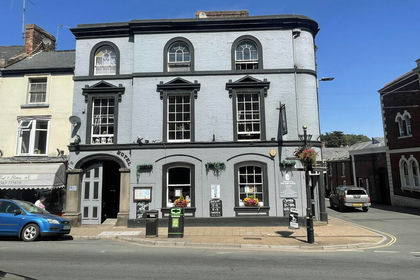 Pub for sale in Crediton